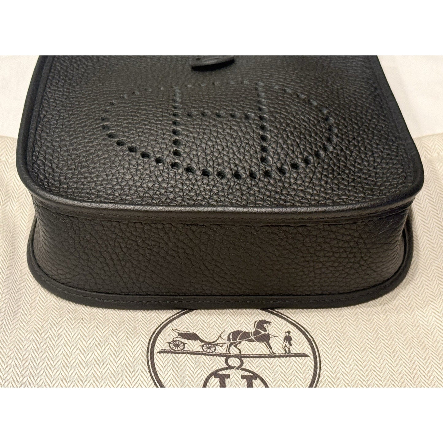 Hermes Evelyne III 29 PM Noir Black Clemence Leather Bag Palladium PHW COA
