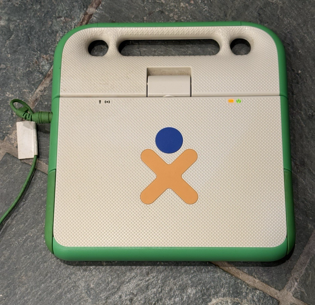 OLPC XO-1 One Laptop Per Child  - GREEN/WHITE - For Parts/Repair  - AS IS