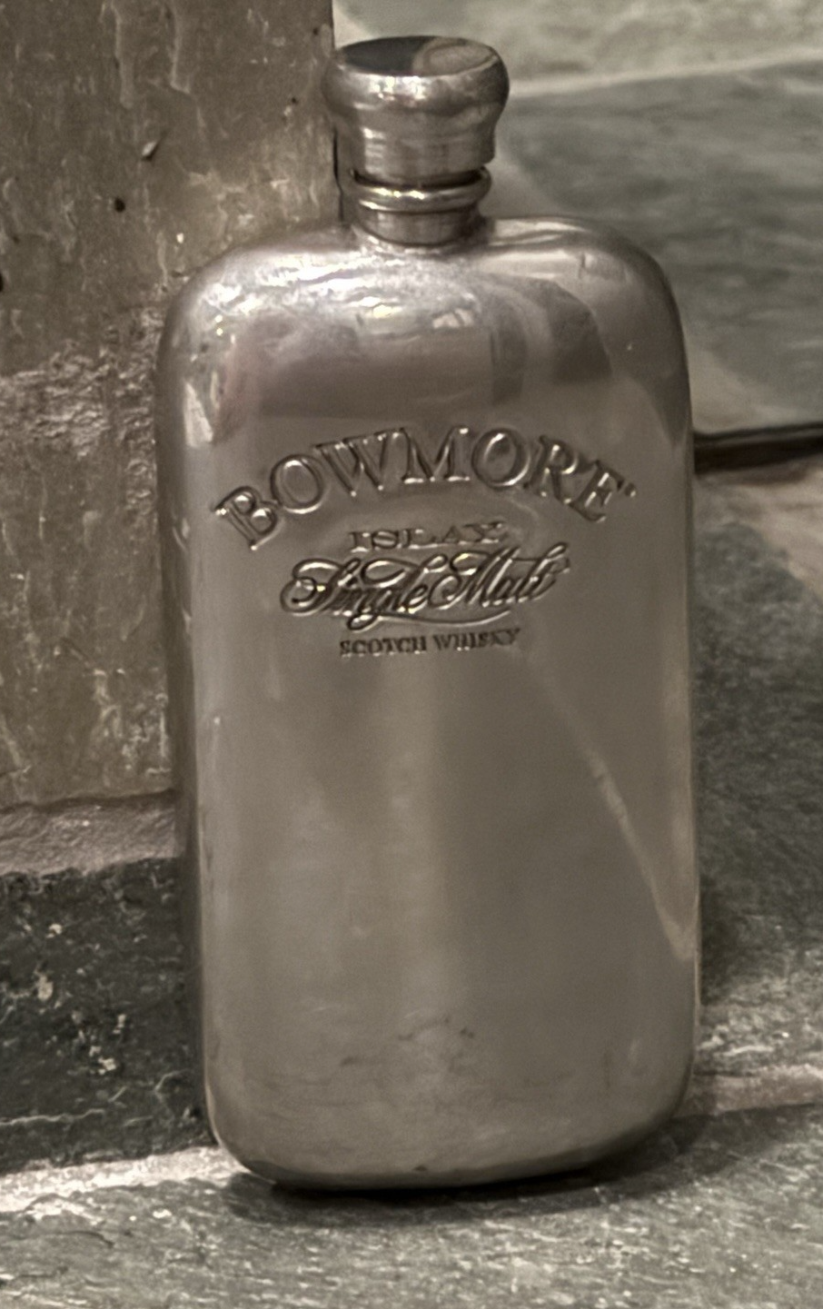 Vtg Bowmore Islay Scotch Whisky Kidney Shaped Hip Flask STAINLESS STEEL 3.4 oz