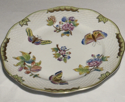 Herend Queen Victoria VBO 8" Salad Plate Dessert Butterflies Flowers Excellent
