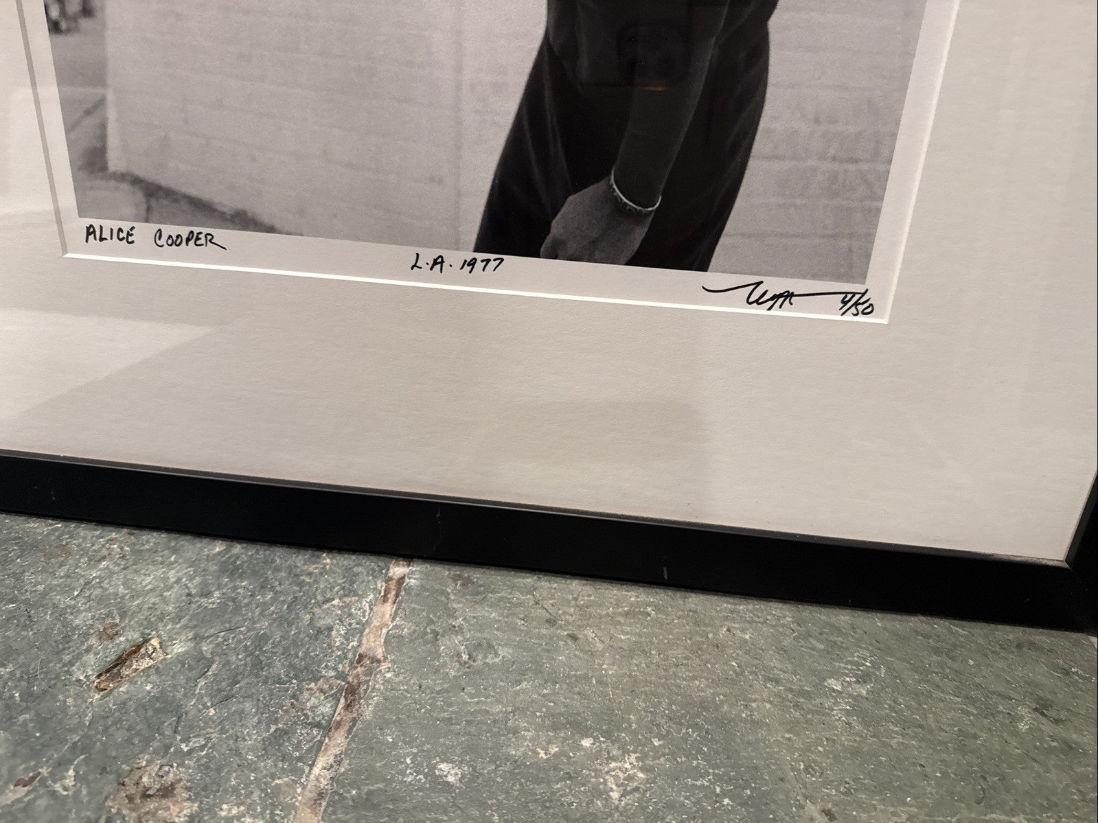 Neal Preston Signed Alice Cooper L.A. 1977 Photo Print #4/50  FRAMED 29.5x23.25