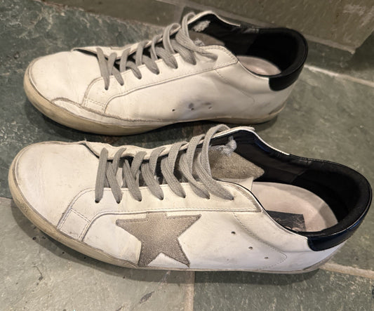 Golden Goose Superstar Mens EU 43 / US 10 Low Top Sneakers White Leather Suede