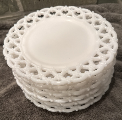 Set of 6 Vintage Westmoreland Milk Glass Plates 8.5" Forget-Me-Not Lace Edge